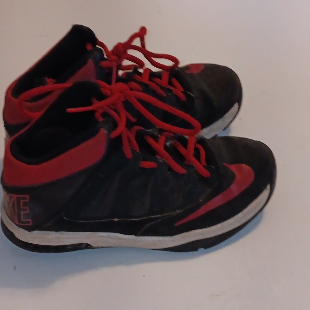 nike - Picture 4 of 6